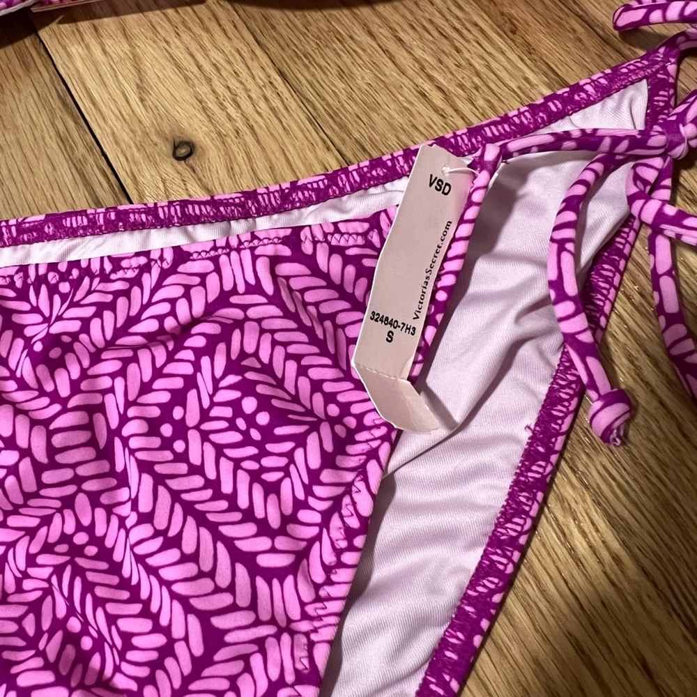Victoria Secrets Bombshell Patterned Tie-Side Bikini Set - Picture 3 of 7